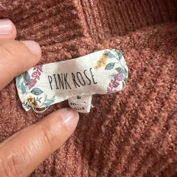 Pink Rose V-Neck Sweater in Warm Brown - Picture 5 of 5